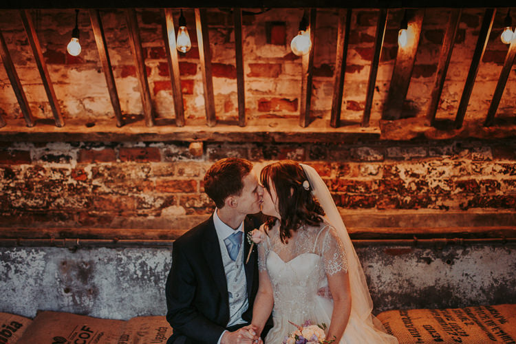Rustic Charm Contemporary Pastel Barn Wedding http://www.bloomweddings.co.uk/