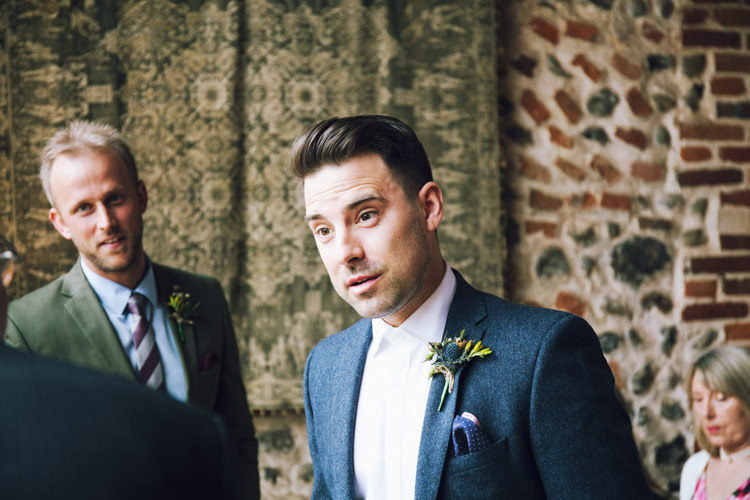 Relaxed Bohemian Spring Barn Wedding http://emilytylerphotography.com/