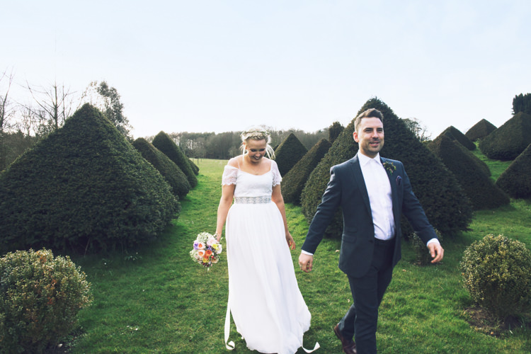 Relaxed Bohemian Spring Barn Wedding http://emilytylerphotography.com/