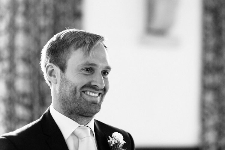 Rustic DIY Wedding at Home in the Peak District http://www.peakography.co.uk/