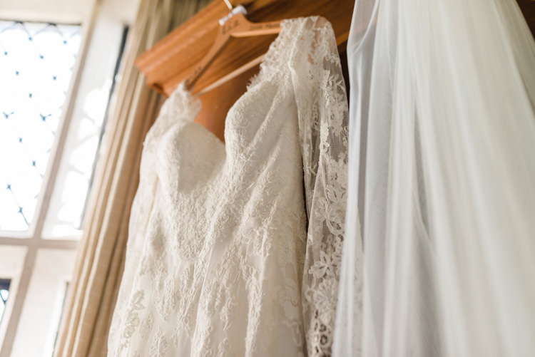 Classic Spring Cherry Blossom Wedding http://www.hannahmcclunephotography.com/