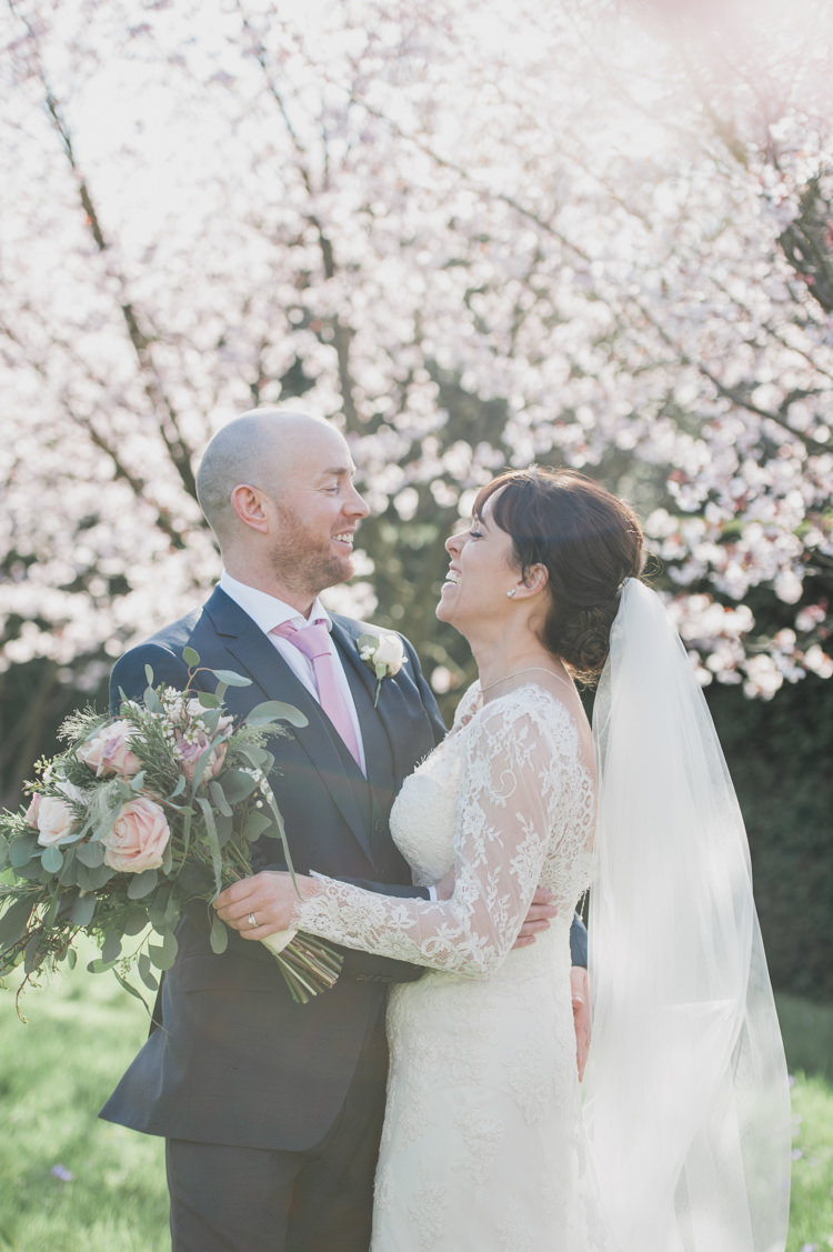 Classic Spring Cherry Blossom Wedding http://www.hannahmcclunephotography.com/