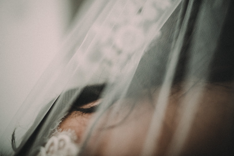 Woodland Lavender Spring Country Wedding http://www.carlablainphotography.co.uk/