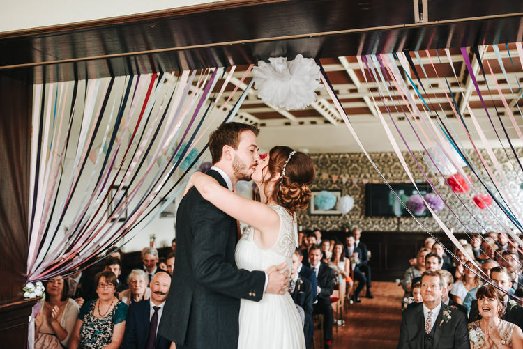 Crafty Fun Budget Friendly Wedding https://www.pearbearphotography.com/