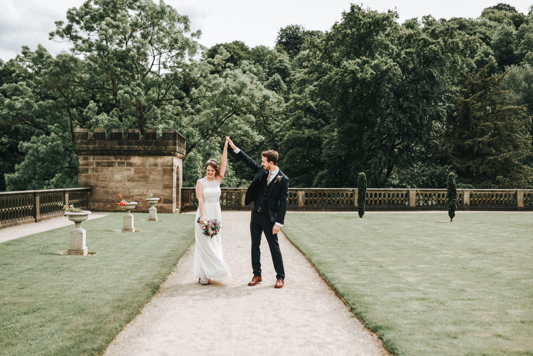Crafty Fun Budget Friendly Wedding https://www.pearbearphotography.com/