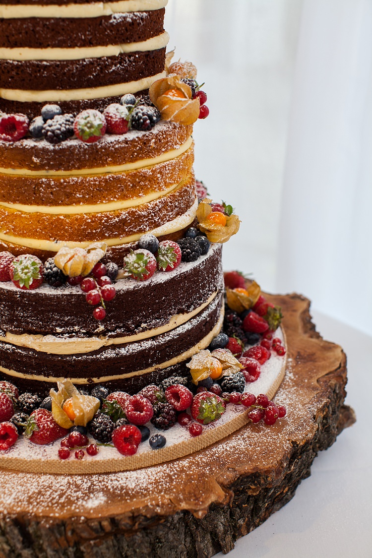 Naked Cake Layer Sponge Log Stand Graceful Walled Garden Wedding http://helenkingphotography.co.uk/