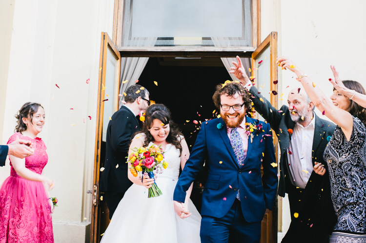 Confetti Throw Bride Groom Brighton Town Hall Alternative Home Made Colourful Wedding http://allisondeweyphotography.co.uk/