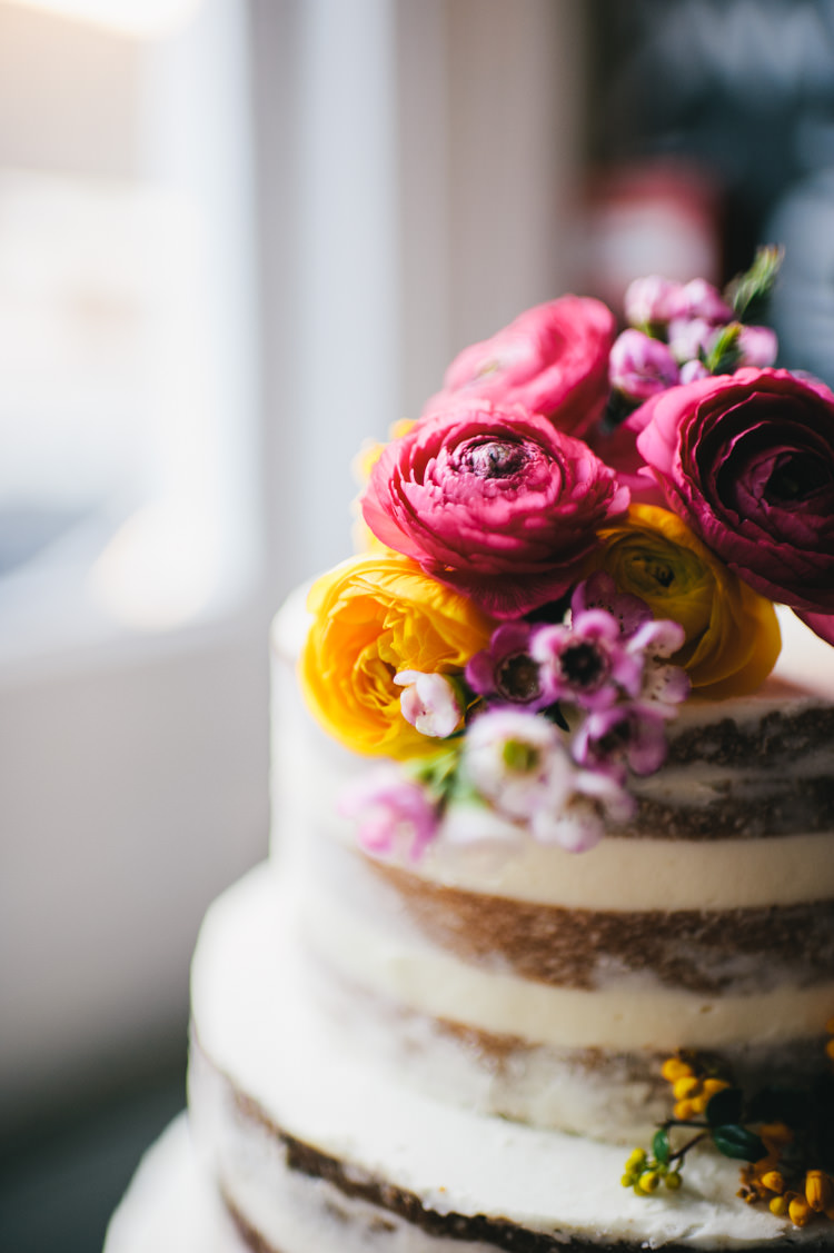 Naked Cake Icing Sponge Layer Alternative Home Made Colourful Wedding http://allisondeweyphotography.co.uk/