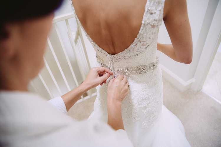 Romantic Soft Pastel Pretty Wedding http://hayleybaxterphotography.com/