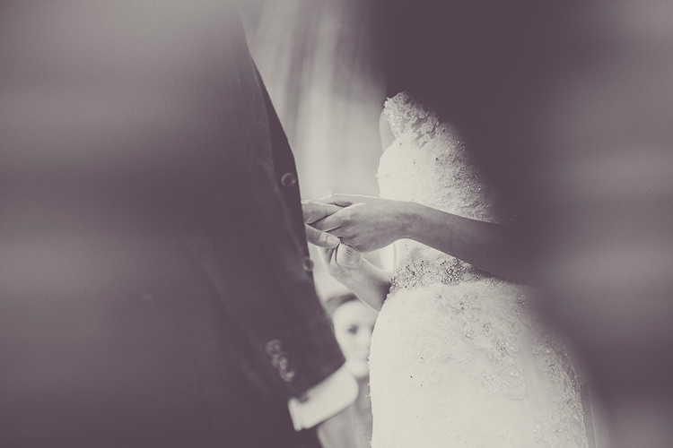 Romantic Soft Pastel Pretty Wedding http://hayleybaxterphotography.com/