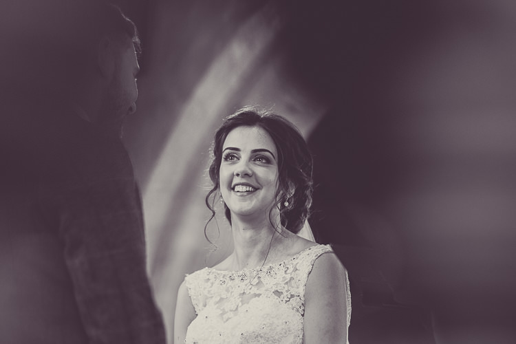 Romantic Soft Pastel Pretty Wedding http://hayleybaxterphotography.com/