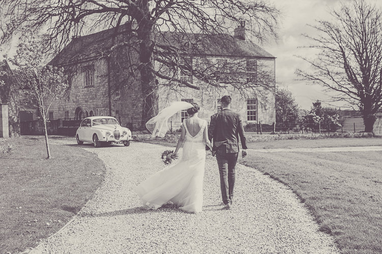 Romantic Soft Pastel Pretty Wedding http://hayleybaxterphotography.com/