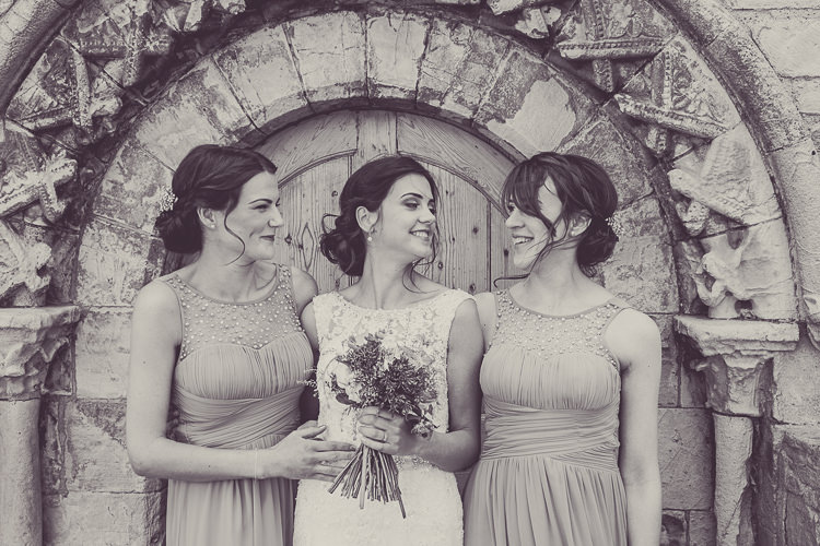Romantic Soft Pastel Pretty Wedding http://hayleybaxterphotography.com/