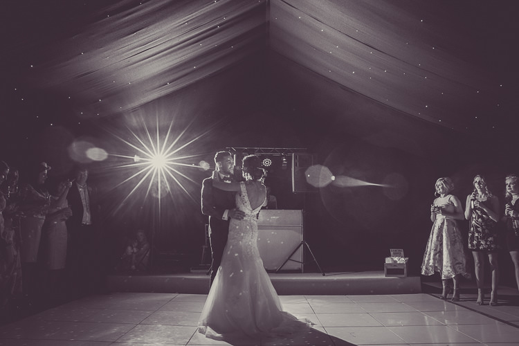 Romantic Soft Pastel Pretty Wedding http://hayleybaxterphotography.com/