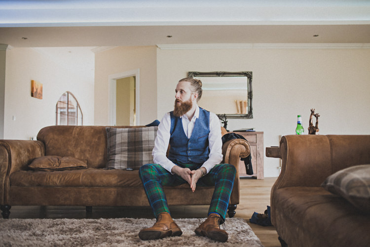 Enchanting Free-Spirited Outdoor Wedding http://www.johnelphinstonestirling.com/