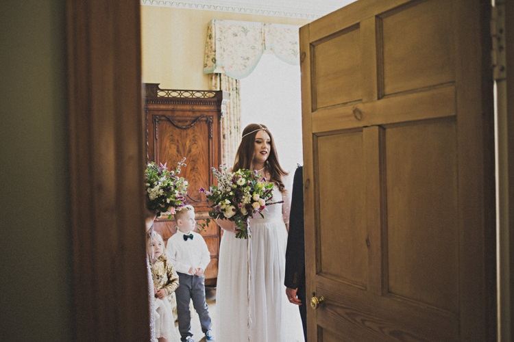 Enchanting Free-Spirited Outdoor Wedding http://www.johnelphinstonestirling.com/