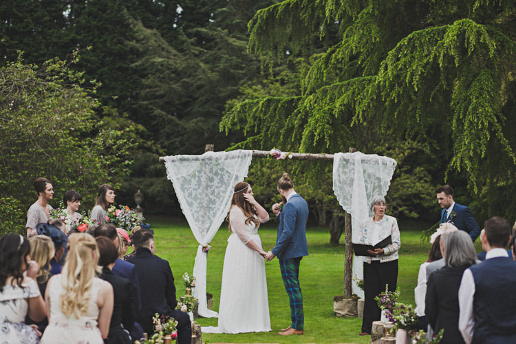Enchanting Free-Spirited Outdoor Wedding http://www.johnelphinstonestirling.com/
