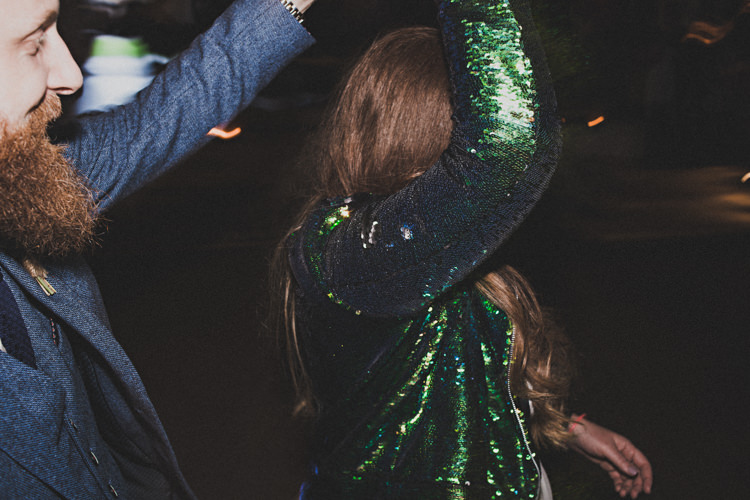 Enchanting Free-Spirited Outdoor Wedding http://www.johnelphinstonestirling.com/