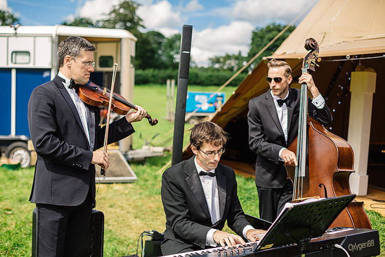 Charming Natural Countryside Tipi Wedding http://www.pauljosephphotography.co.uk/