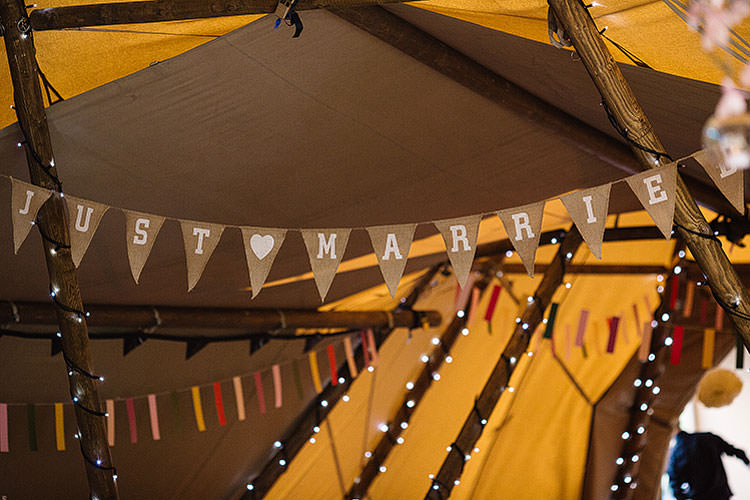 Hessian Bunting Charming Natural Countryside Tipi Wedding http://www.pauljosephphotography.co.uk/