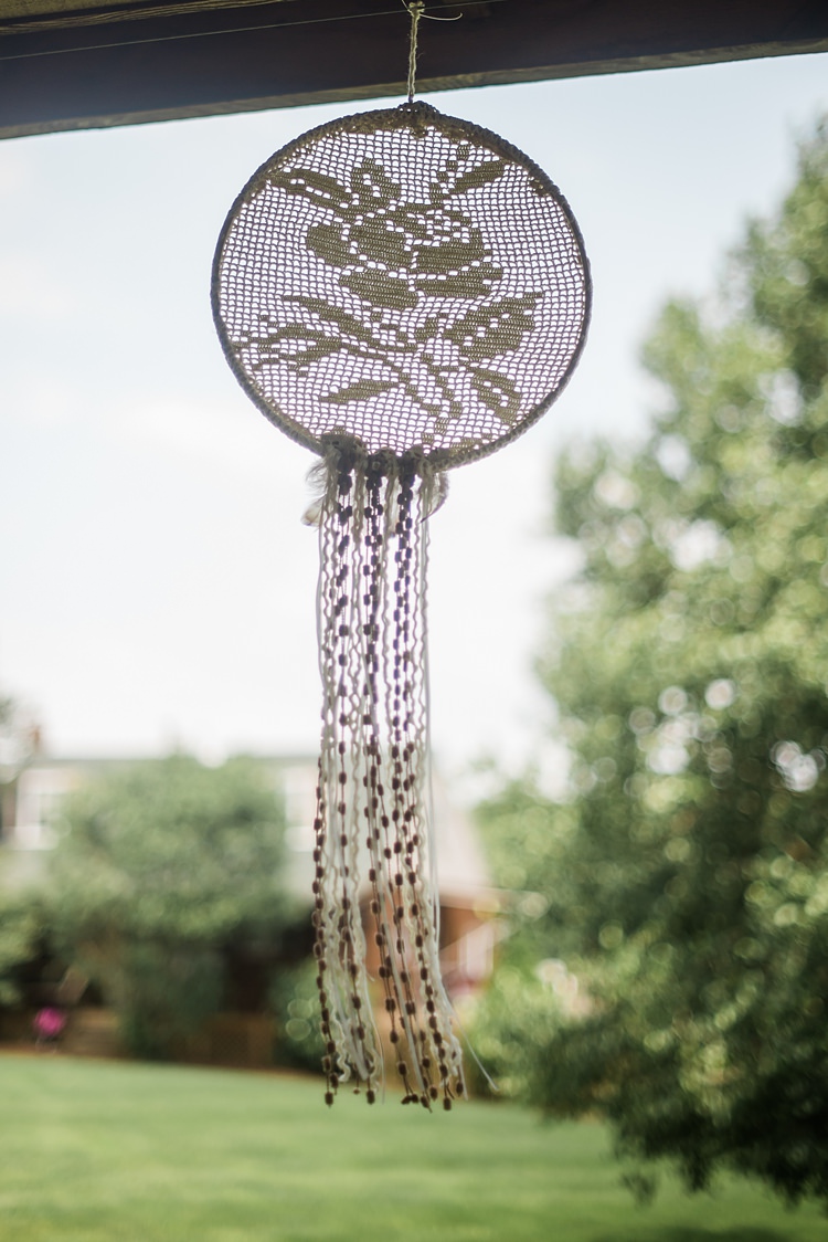 Dreamcatcher Colourful Bohemian Barn Wedding Pennsylvania http://www.dawn-derbyshire.com/