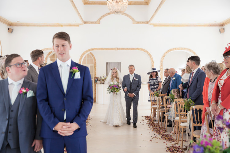 Summer Festival Country Estate Wedding http://kerryannduffy.com/