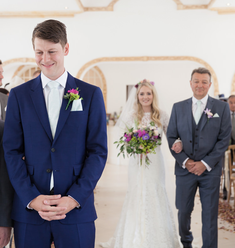 Summer Festival Country Estate Wedding http://kerryannduffy.com/