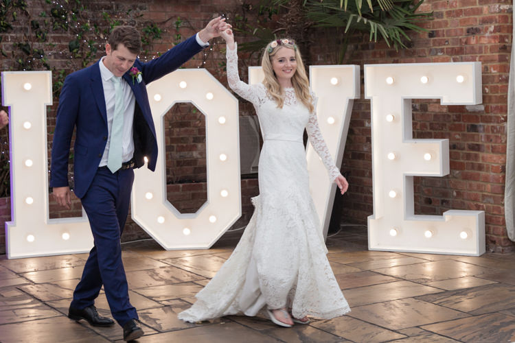 Love Letter Lights Summer Festival Country Estate Wedding http://kerryannduffy.com/