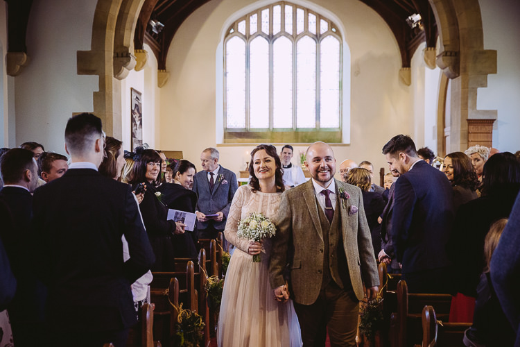Simple Cosy Country Winter Wedding http://hayleybaxterphotography.com/
