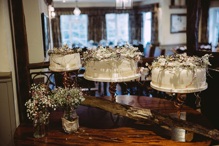 Simple Cosy Country Winter Wedding http://hayleybaxterphotography.com/
