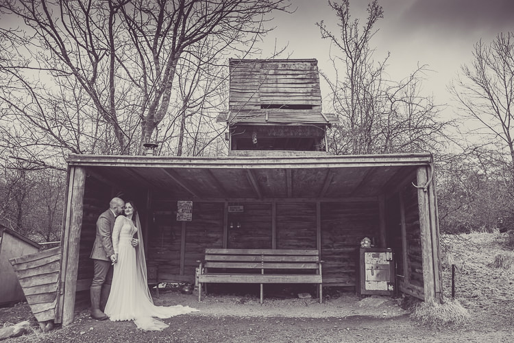 Simple Cosy Country Winter Wedding http://hayleybaxterphotography.com/