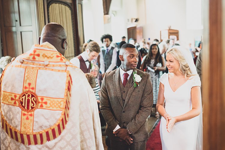 Big Stylish Outdoors Glamping Wedding https://www.jessyarwood.co.uk/