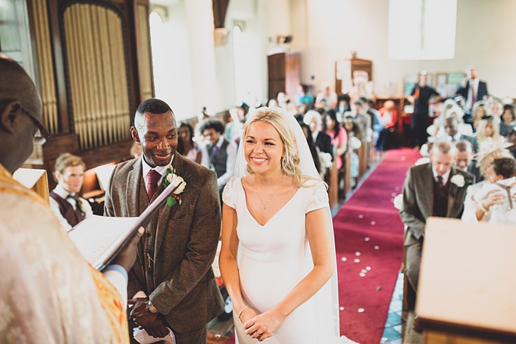 Big Stylish Outdoors Glamping Wedding https://www.jessyarwood.co.uk/