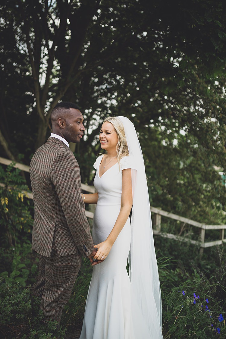 Big Stylish Outdoors Glamping Wedding https://www.jessyarwood.co.uk/