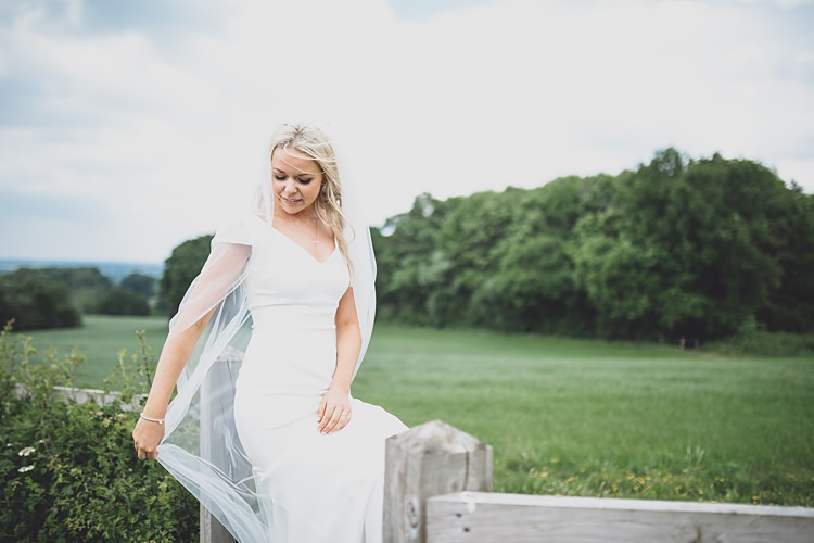Big Stylish Outdoors Glamping Wedding https://www.jessyarwood.co.uk/