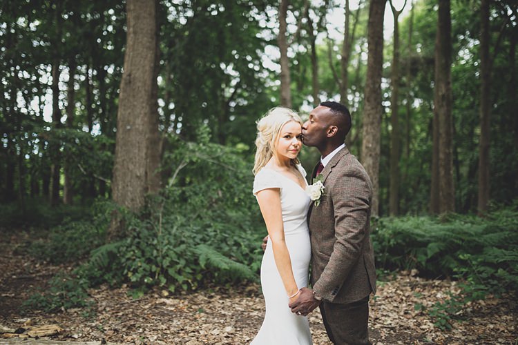 Big Stylish Outdoors Glamping Wedding https://www.jessyarwood.co.uk/