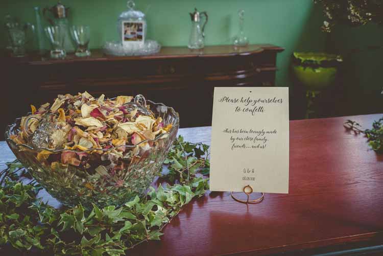 Real Dried Petal Flower Confetti Punch Bowl Sign Calligraphy Ivy Eclectic Floral Fun Wedding http://www.photographybypaloma.co.uk/
