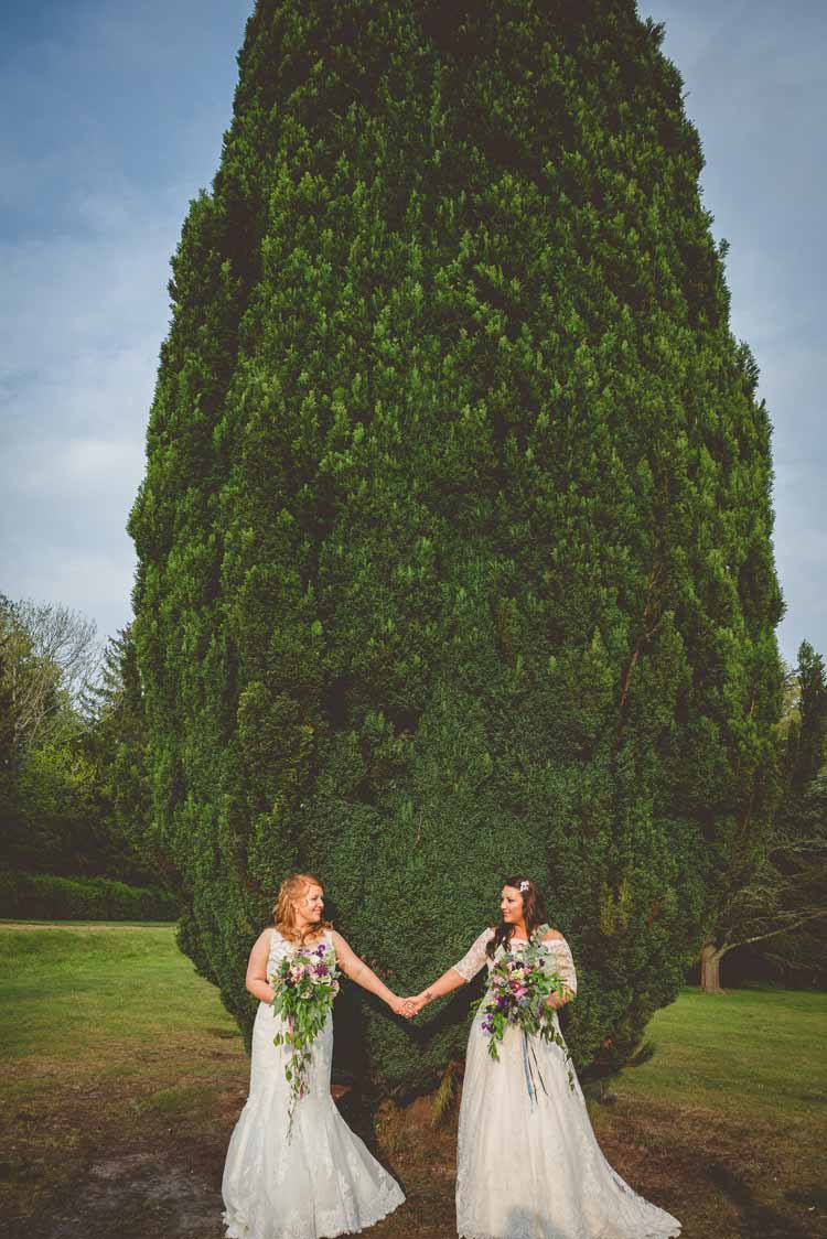 Eclectic Floral Fun Wedding http://www.photographybypaloma.co.uk/