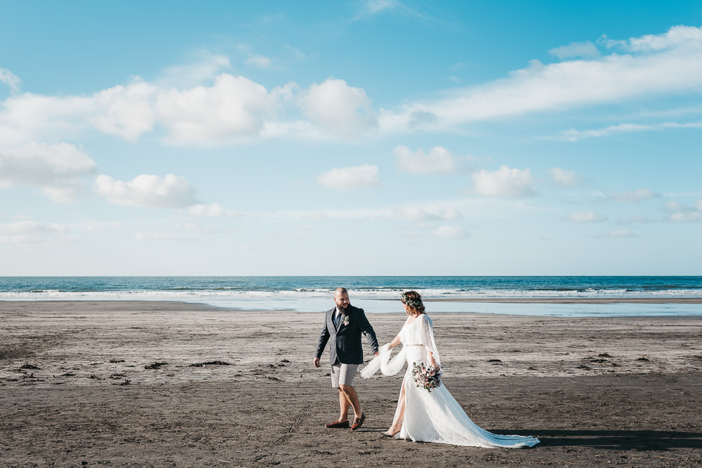 Summer Wedding Ideas Shorts Groom Hannah Miles Photography