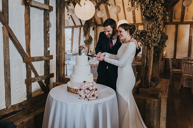 Burgundy Blush Minimal Elegant Barn Wedding http://www.rosshurley.com/