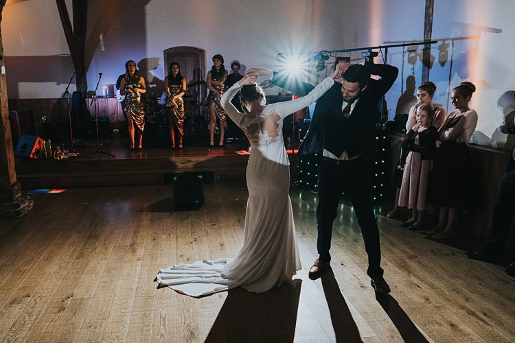 Burgundy Blush Minimal Elegant Barn Wedding http://www.rosshurley.com/