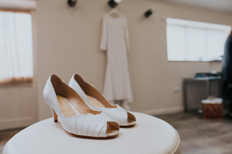 Rachel Simpson Gold Shoes Bride Bridal Burgundy Blush Minimal Elegant Barn Wedding http://www.rosshurley.com/