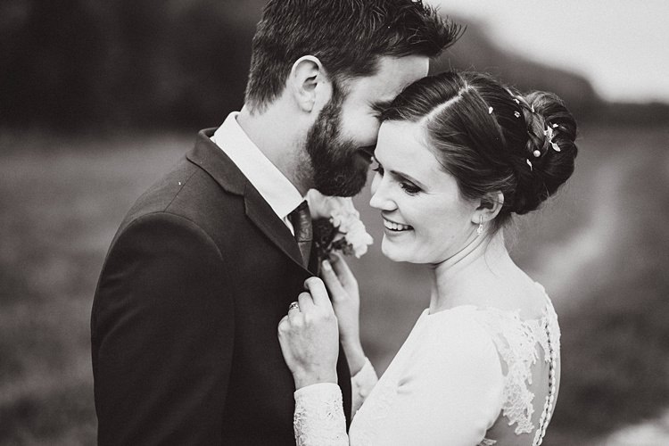 Burgundy Blush Minimal Elegant Barn Wedding http://www.rosshurley.com/