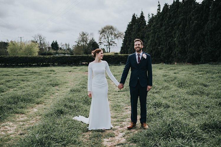 Burgundy Blush Minimal Elegant Barn Wedding http://www.rosshurley.com/