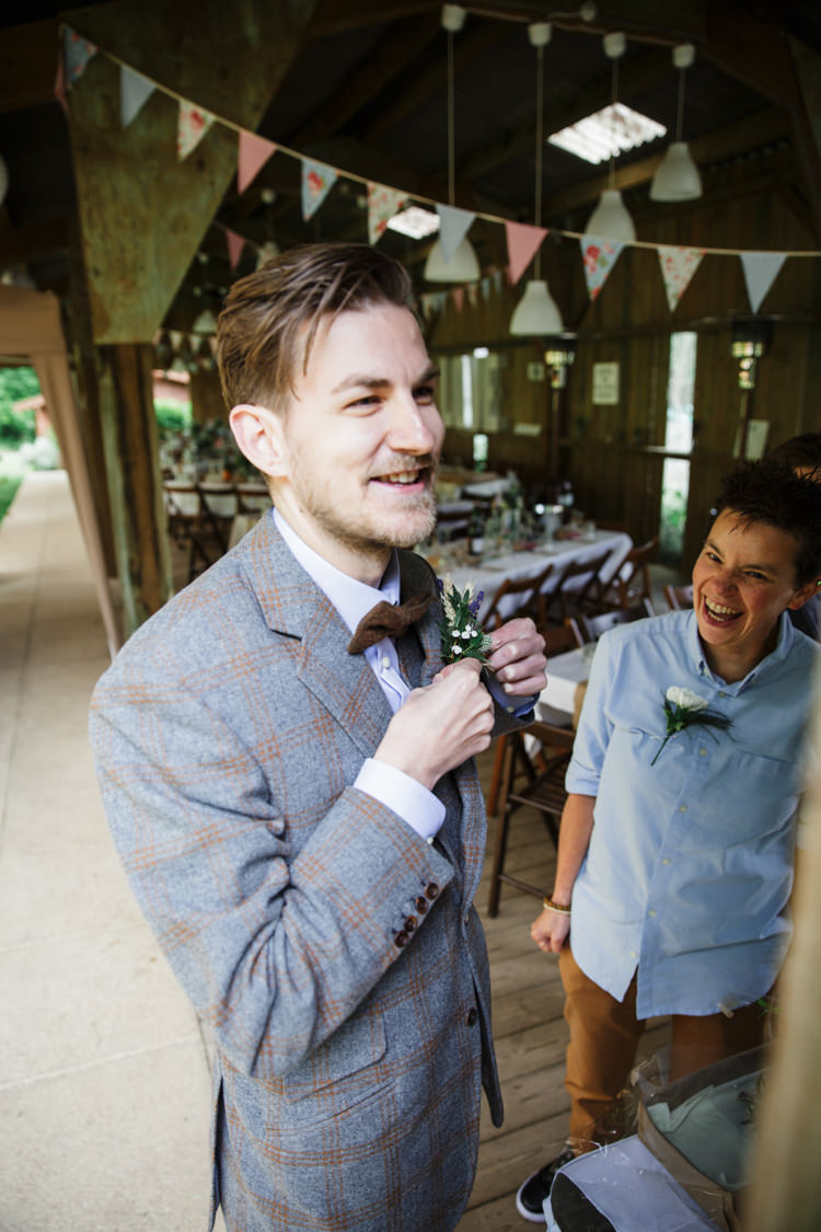 Camp Festival Style Chilled Wedding http://www.memoriesmilestones.co.uk/