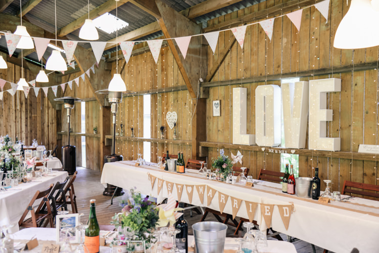 Camp Festival Style Chilled Wedding http://www.memoriesmilestones.co.uk/