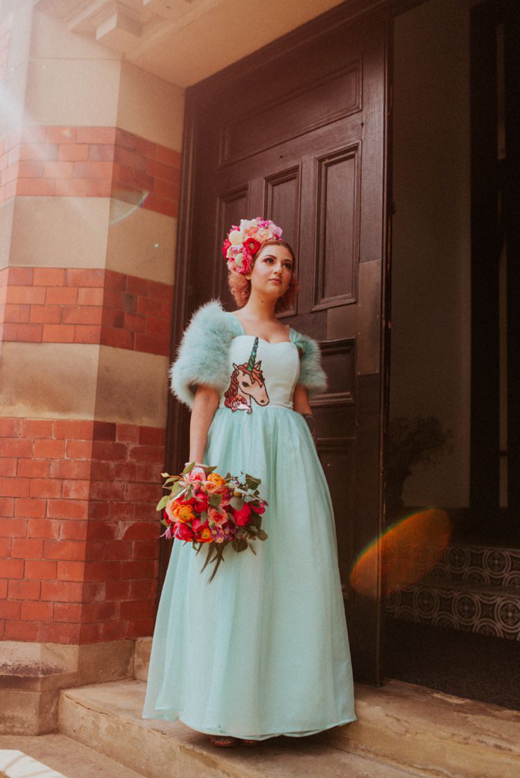 Retro Kitsch Pastel Mint Pink Wedding Ideas http://www.beckyryanphotography.co.uk/