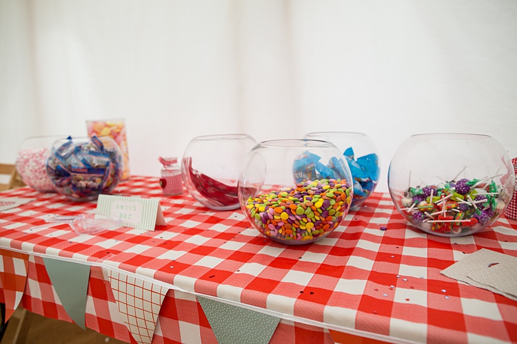 Sweet Table Country Rustic Picnic Marquee Wedding https://www.binkynixon.com/