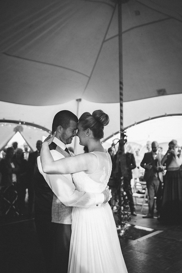 Country Rustic Picnic Marquee Wedding https://www.binkynixon.com/
