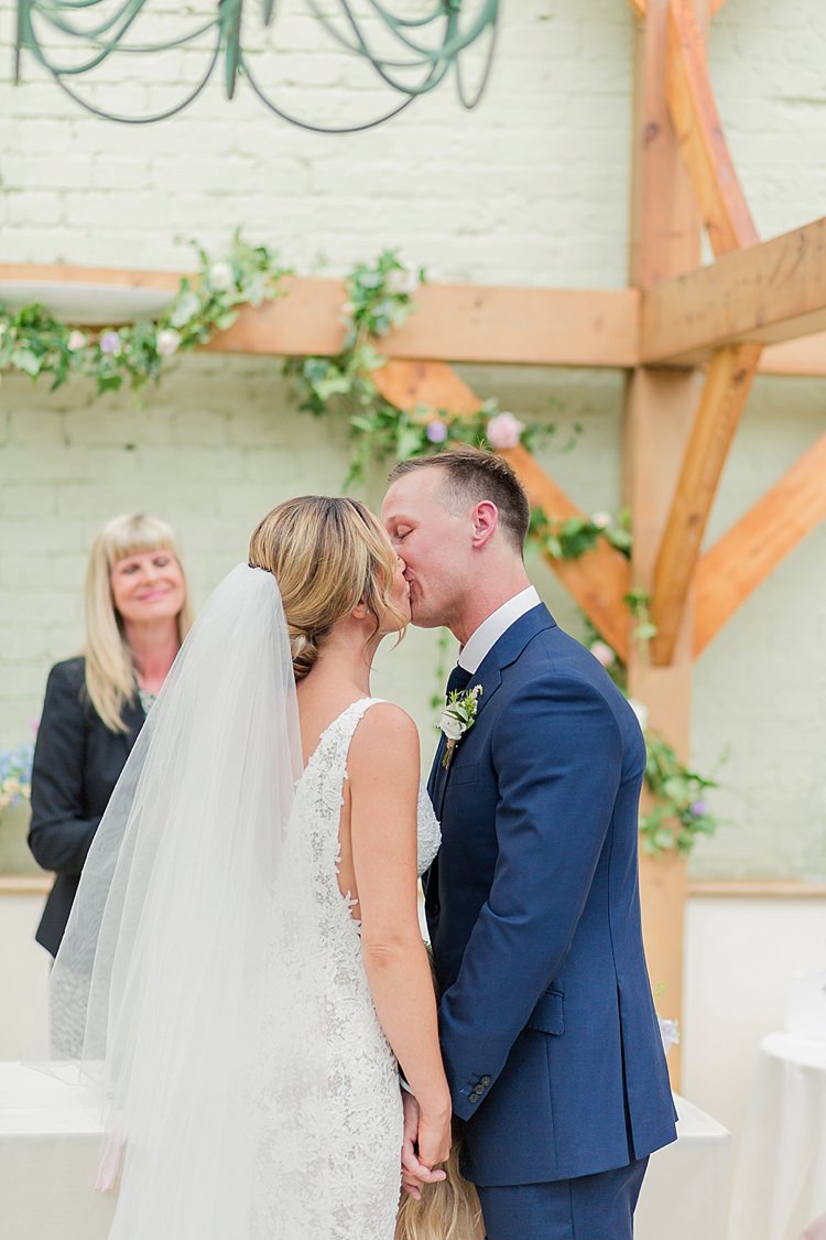 Pretty Light English Country Garden Wedding http://kerriemitchell.co.uk/